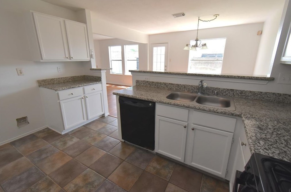 926 Rock Dr, Houston TX  77073-5322 exterior