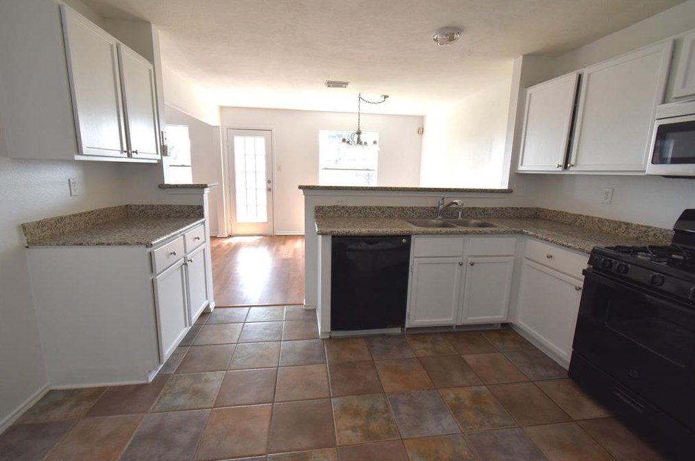 926 Rock Dr, Houston TX  77073-5322 exterior