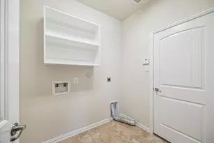 30 Black Swan Ct, Magnolia, TX 77354 - Photo 13