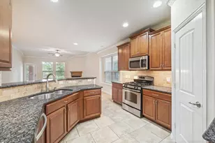 30 Black Swan Ct, Magnolia, TX 77354 - Photo 7