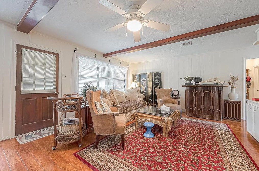 11518 Normont Dr, Houston TX  77070-2958 exterior