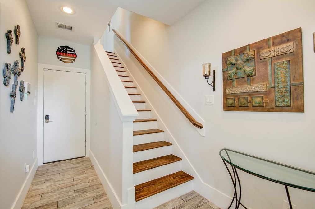 1401 Nagle St, Houston TX  77003-4533 exterior