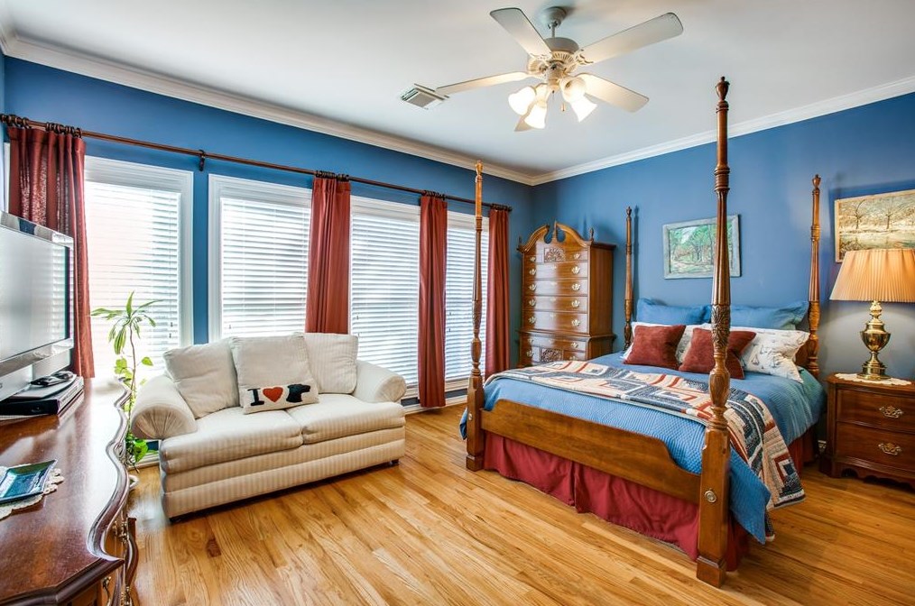 425 Marshall, Houston TX  77006-4607 exterior