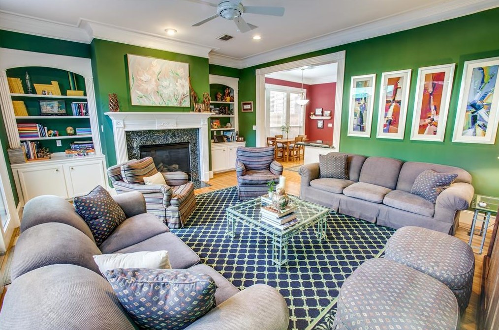 425 Marshall, Houston TX  77006-4607 exterior