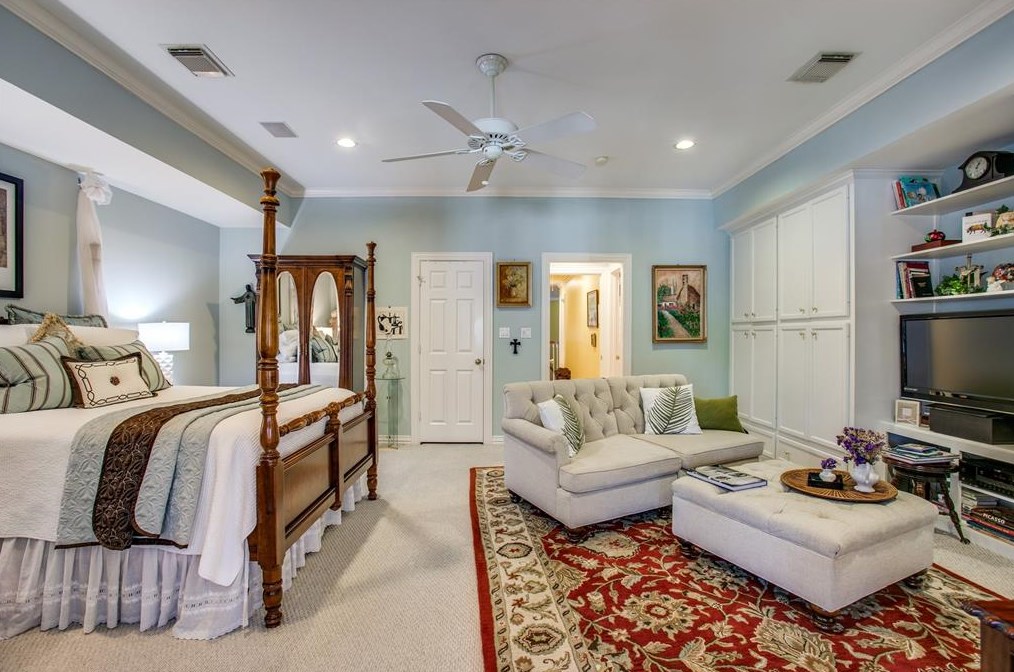 425 Marshall, Houston TX  77006-4607 exterior