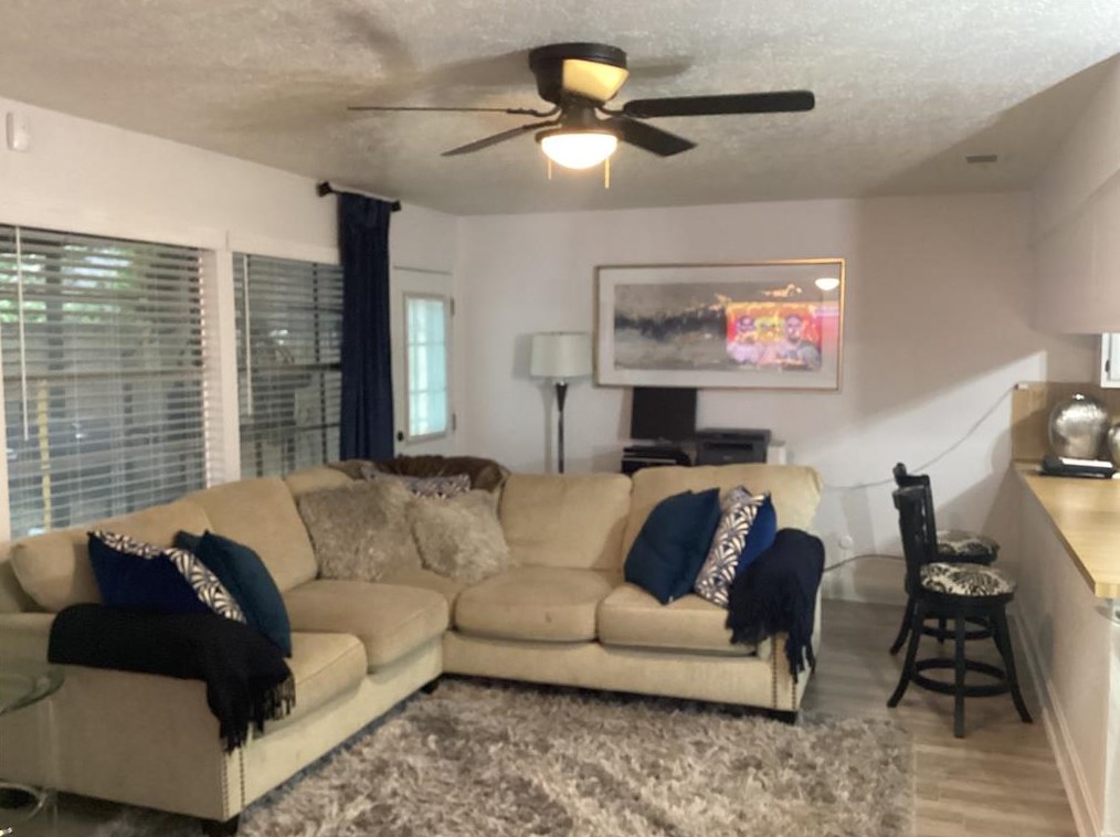 3610 Mayfield Oaks Ln, Houston TX  77088-5641 exterior