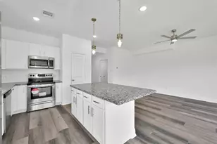 1089 Rd 5740, Cleveland, TX 77327 - Photo 13