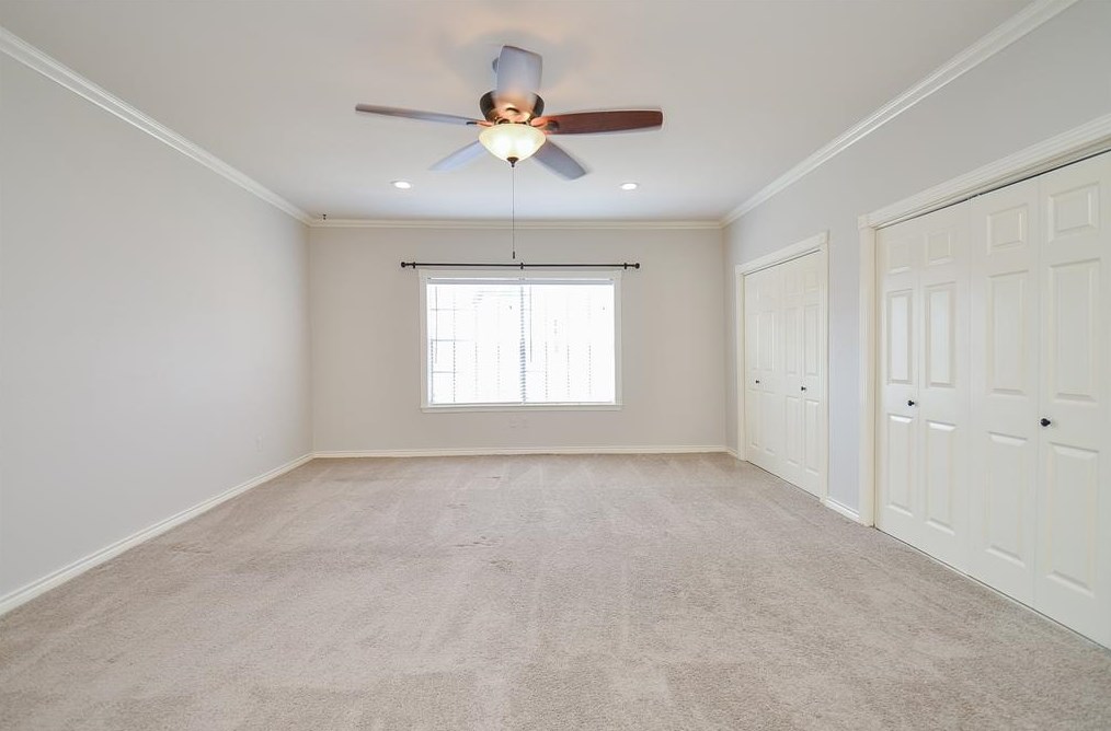 414 Wilcrest Dr, Houston TX  77042-2739 exterior
