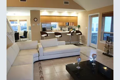 3722 Laguna Drive, Galveston, TX 77554 - Photo 7
