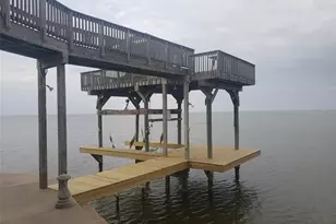 3722 Laguna Dr, Galveston, TX 77554 - Photo 19