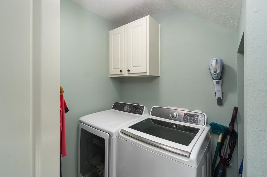 8822 Grn Castle Way, Houston TX 77095-4813 exterior