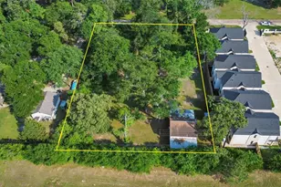 7926 Hennessy Ln, Spring, TX 77389 - Photo 7