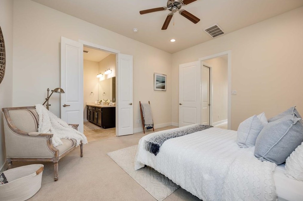 2129 Engelmohr St, Houston TX  77054-3817 exterior