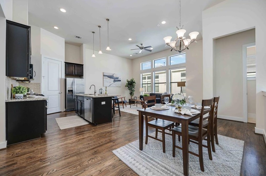 2129 Engelmohr St, Houston TX  77054-3817 exterior