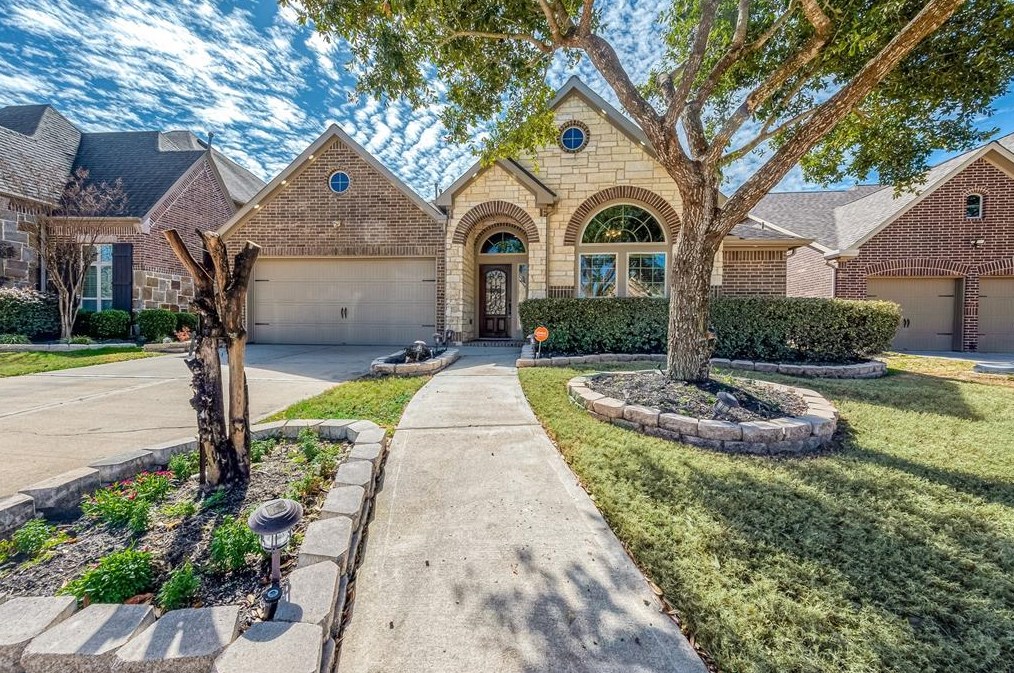 10214 Carolyndale Dr, Richmond TX  77407-7928 exterior