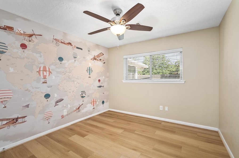 9110 Theysen Dr, Houston TX  77080-3021 exterior