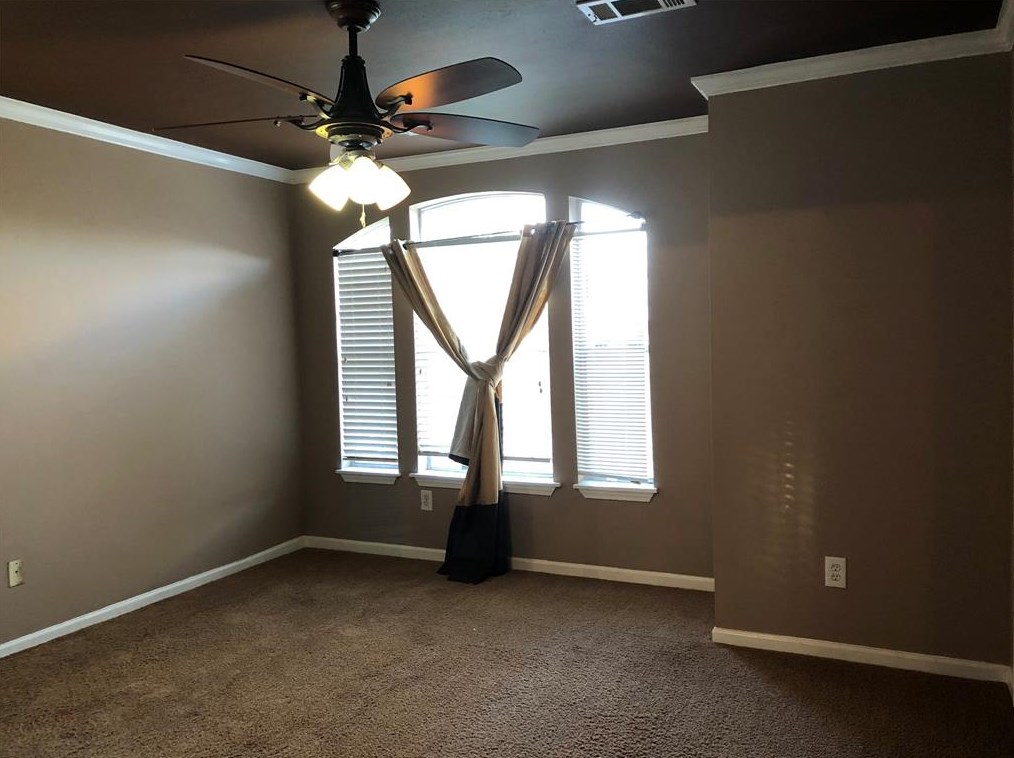 5819 Tidewater Dr, Houston TX  77085-3357 exterior