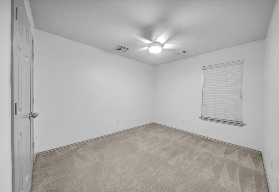 26937 Carriage Mnr Ln, Humble TX 77339-6203 exterior