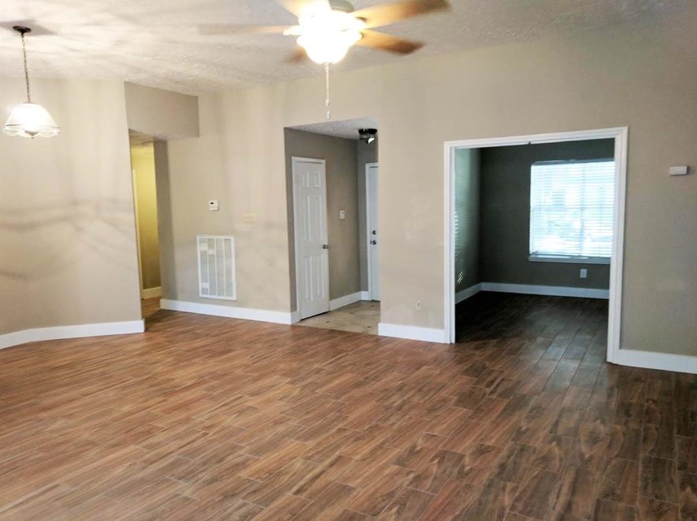 11923 Cottonwood Ln, Cypress TX  77429-2771 exterior