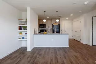 1200 W W Koenig Ln, Austin, TX 78756 - Photo 19