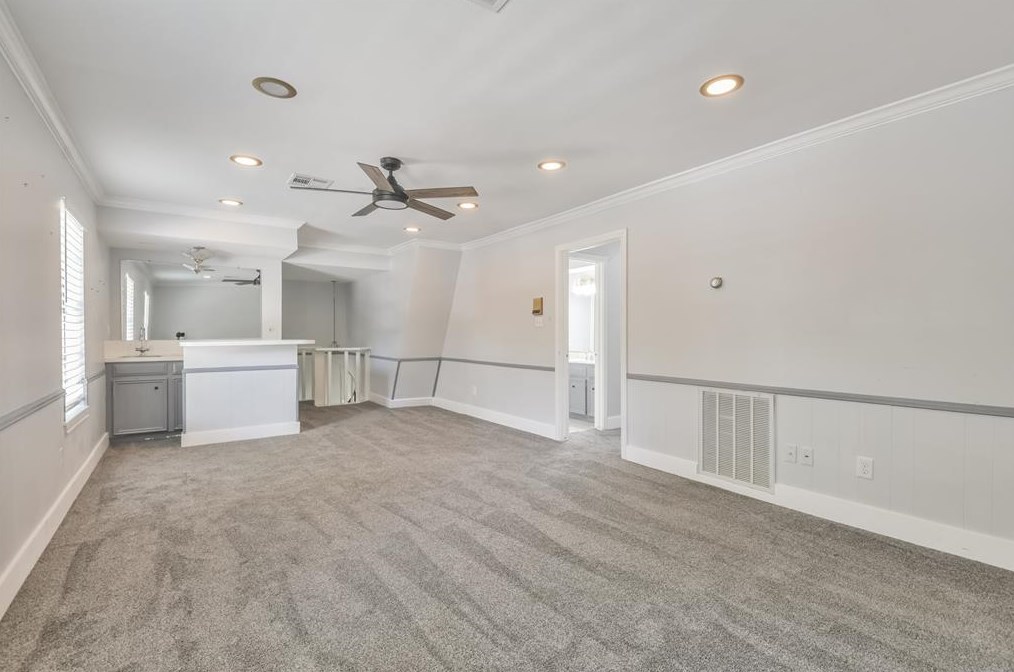 17519 Sugar Pne Dr, Houston TX 77090-2053 exterior