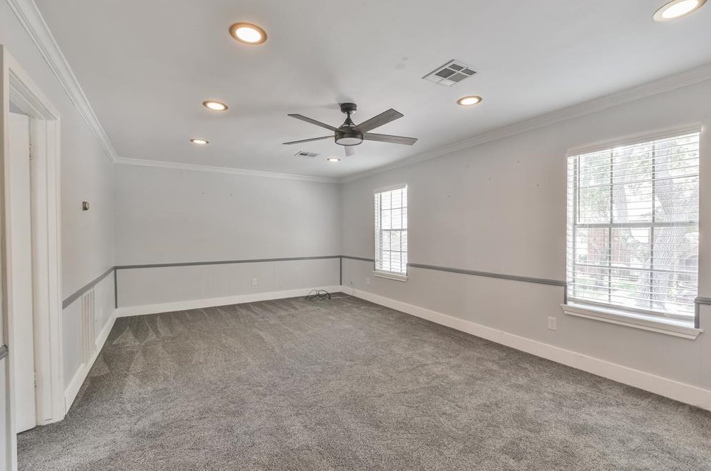 17519 Sugar Pne Dr, Houston TX 77090-2053 exterior