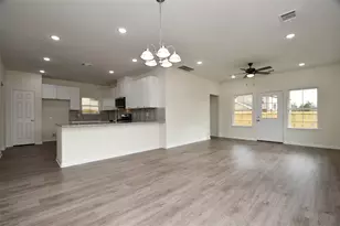 2815 Bowlin Leaf Ln, Houston, TX 77014 - Photo 7