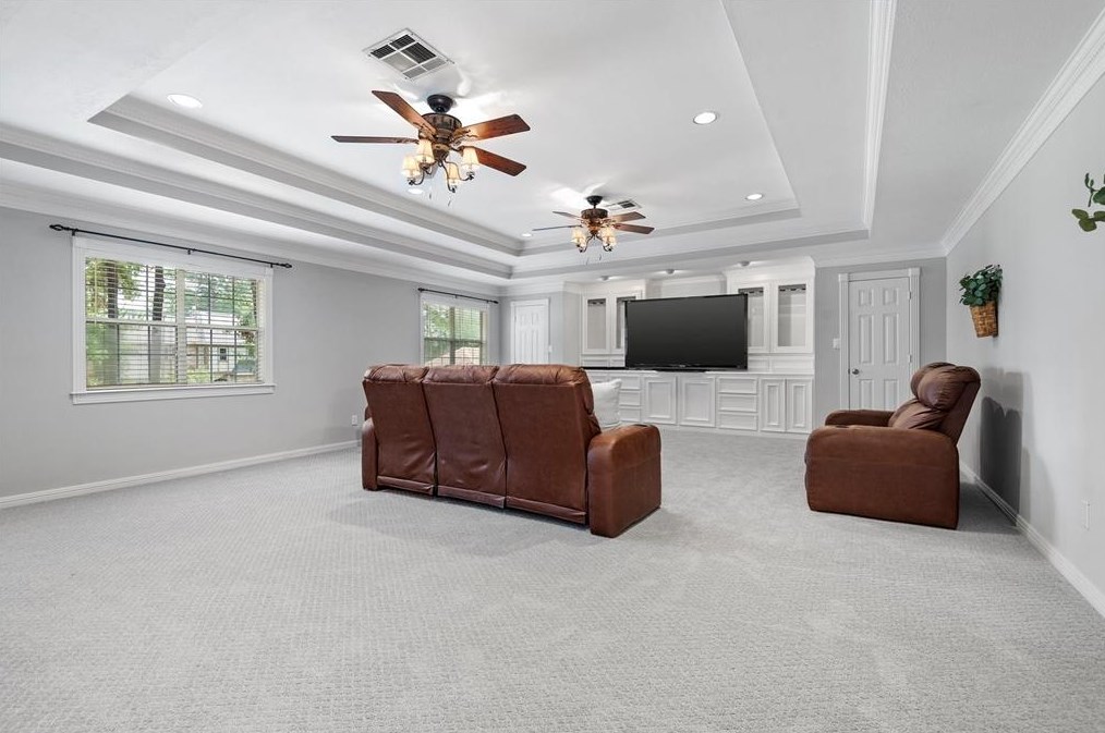 16107 Parish Hall Dr, Spring TX 77379-6631 exterior