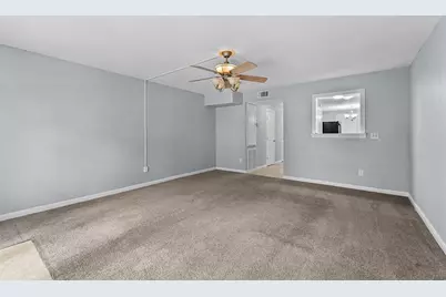 5237 Arboles Drive #C, Houston, TX 77035 - Photo 9