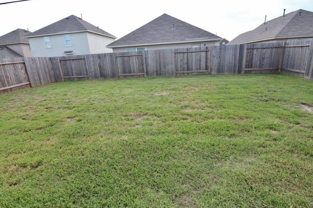 6214 Nunn St, Houston TX  77087-5127 exterior