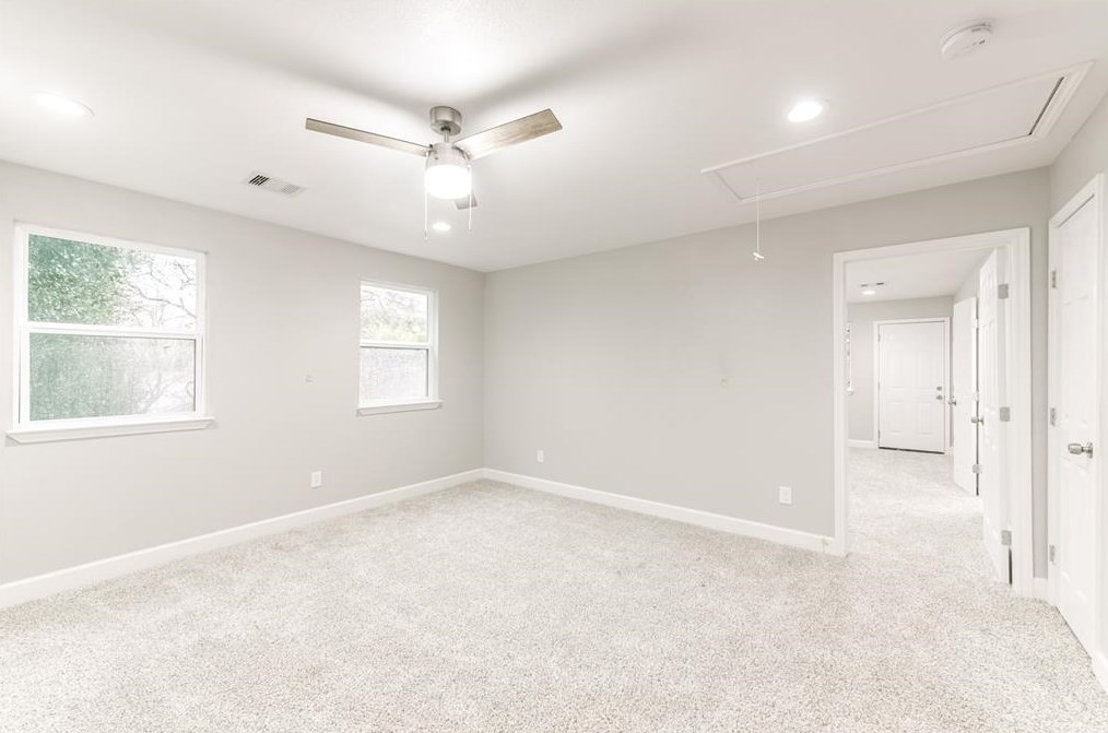 5763 Easthampton Dr, Houston TX  77039-5046 exterior