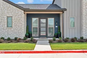 1633-200 Bernard St, Garland, TX 75040 - Photo 3