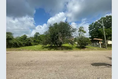 7006 Stewart Road, Hitchcock, TX 77563 - Photo 9