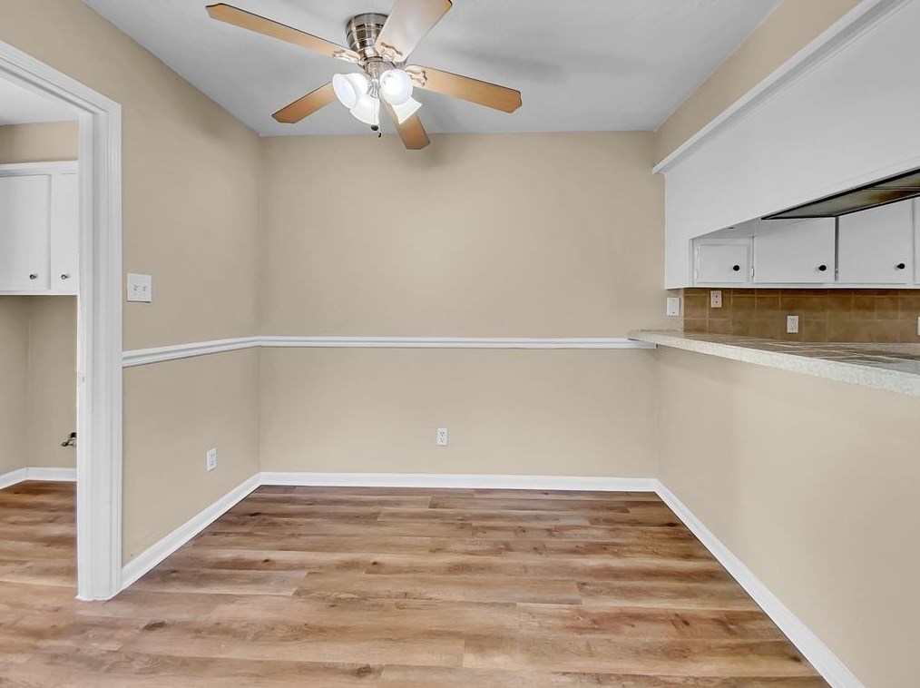 15111 Stillcreek Dr, Houston TX  77070-1254 exterior