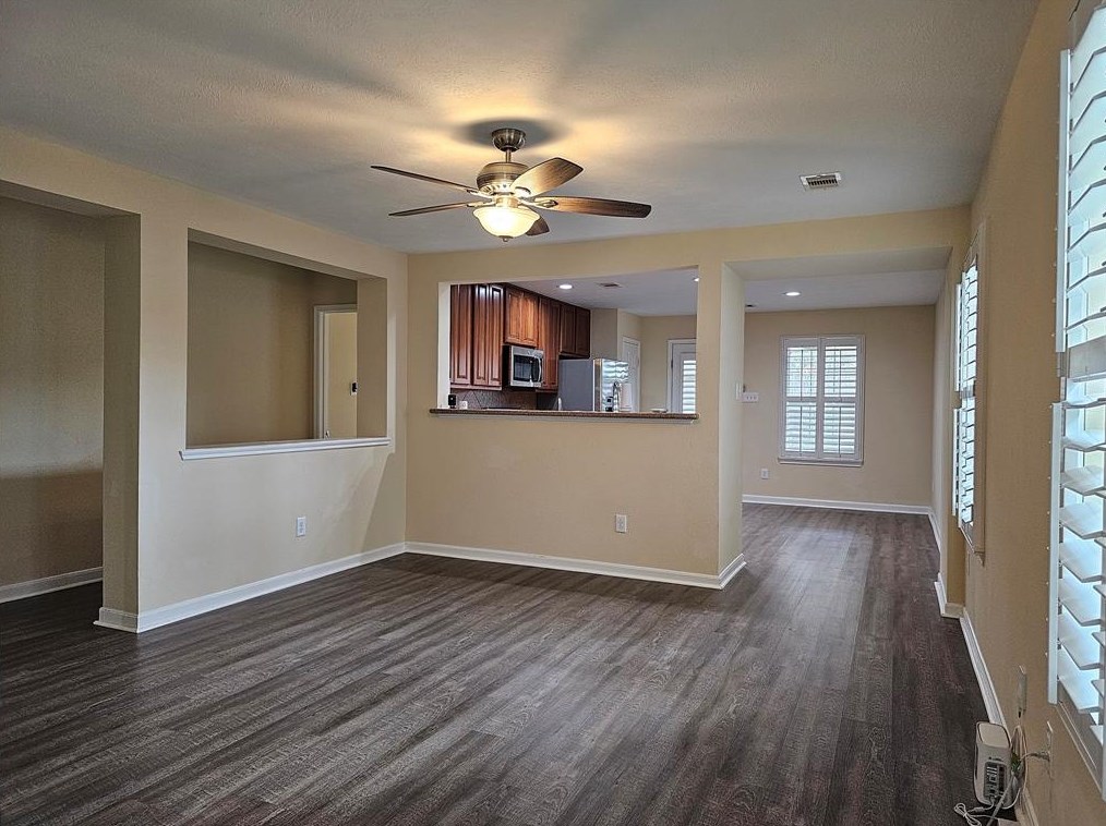 3019 Beacon Grove St, Spring TX  77389-4346 exterior