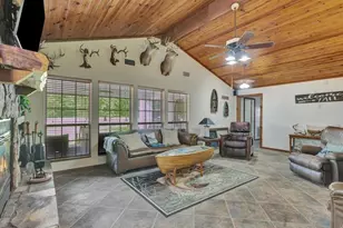 21441 Fm 705, Broaddus, TX 75929 - Photo 9