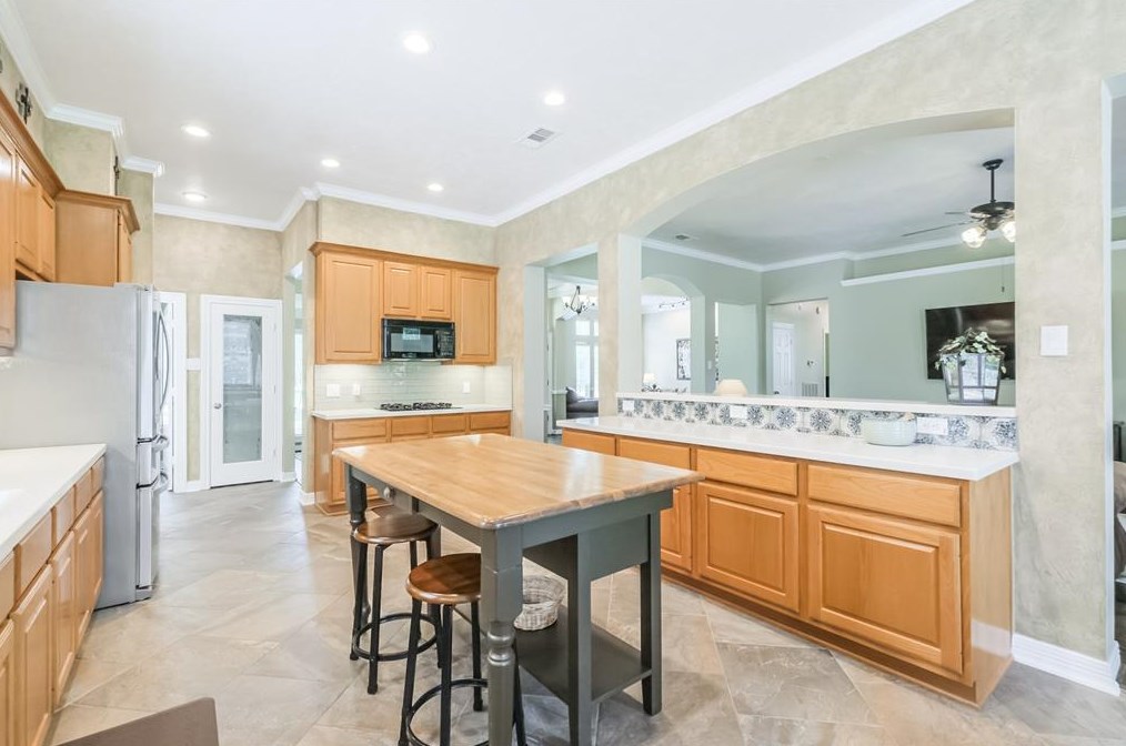 15813 Drifting Rose Dr, Cypress TX exterior