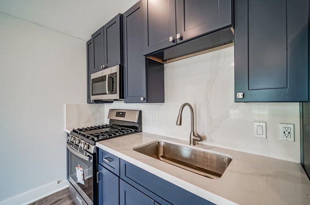 4049 Lucille St, Houston TX  77026-5704 exterior