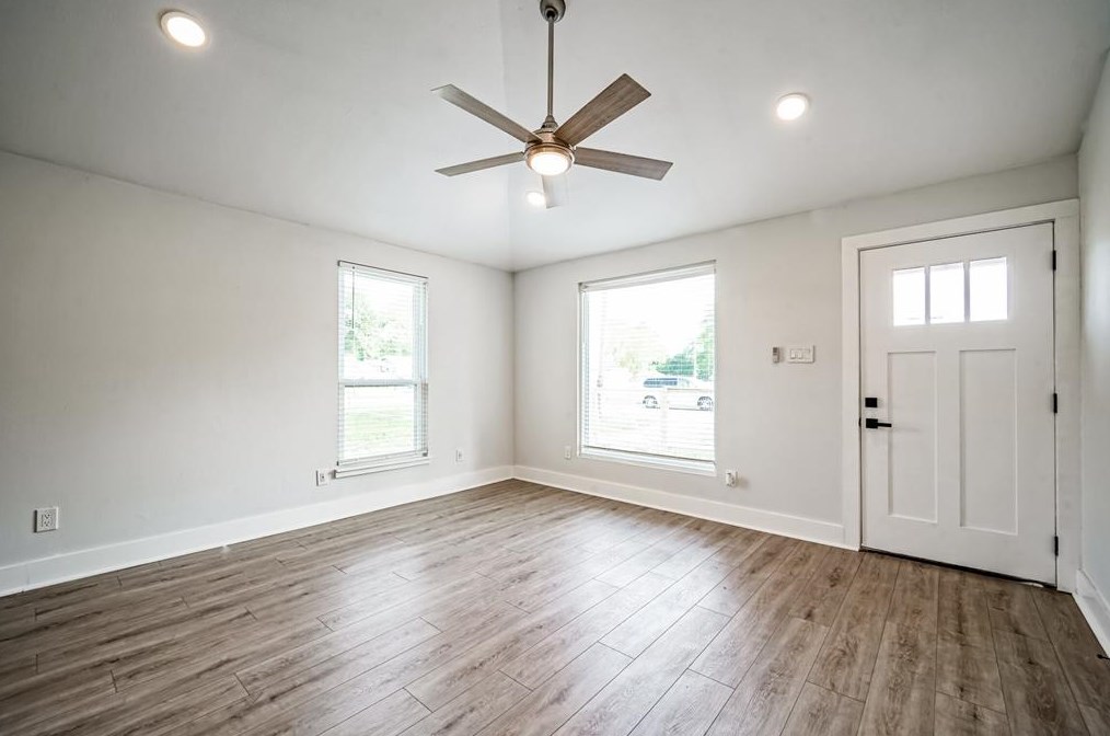 4049 Lucille St, Houston TX  77026-5704 exterior