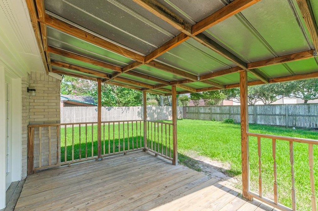 13515 Greywood Dr, Sugar Land TX  77498-2711 exterior