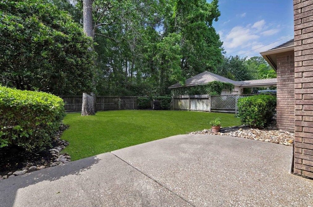 5519 Sycamore Crk, Humble TX 77345-1473 exterior