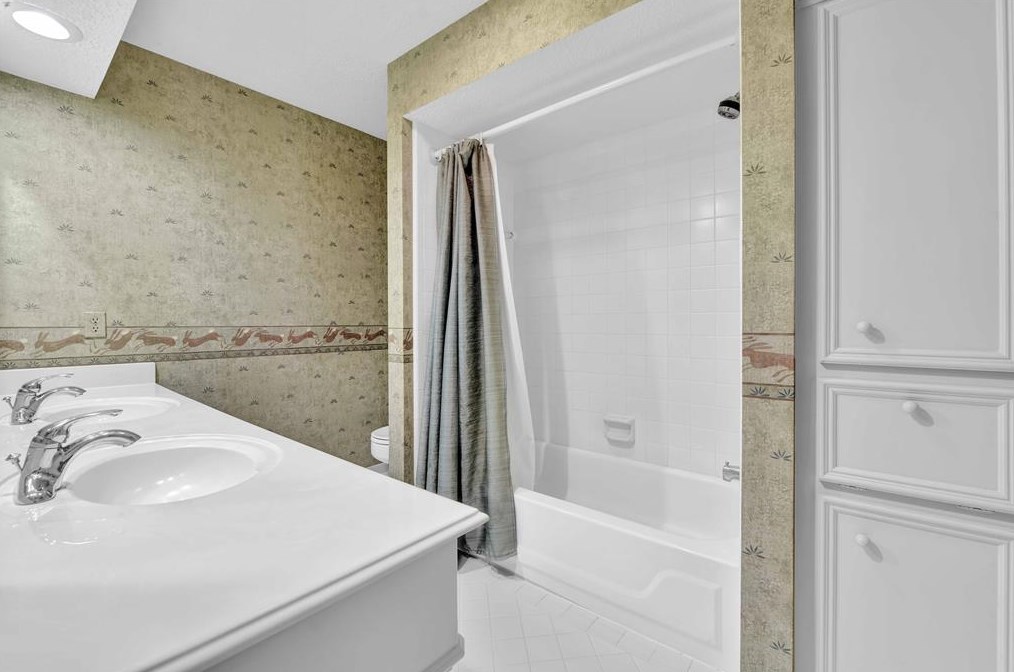 5519 Sycamore Crk, Humble TX 77345-1473 exterior