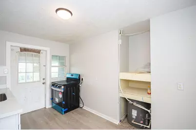 126 W 6th Street, Freeport, TX 77541 - Photo 5