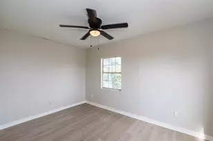 126 W 6th St, Freeport, TX 77541 - Photo 17