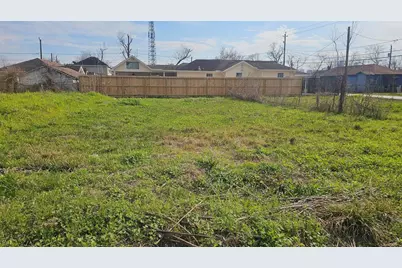 3208 Jewel Street, Houston, TX 77026 - Photo 1