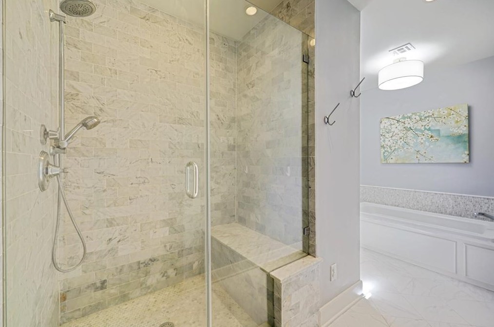 6110 Lk, Houston TX 77005-3134 exterior