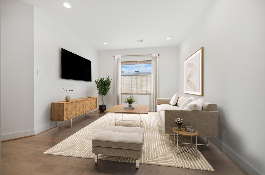 1808 Hazard St, Houston TX 77019-5720 exterior