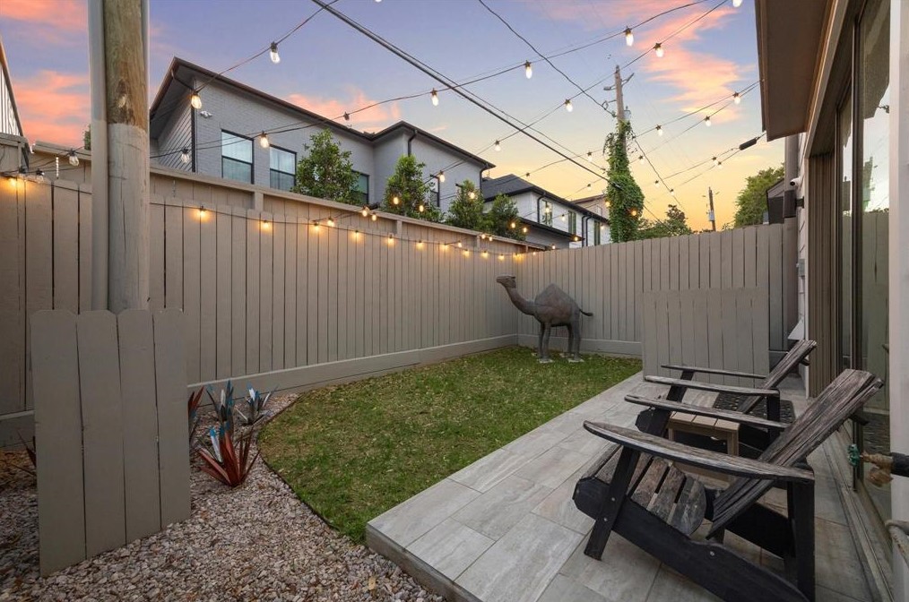 1808 Hazard St, Houston TX 77019-5720 exterior