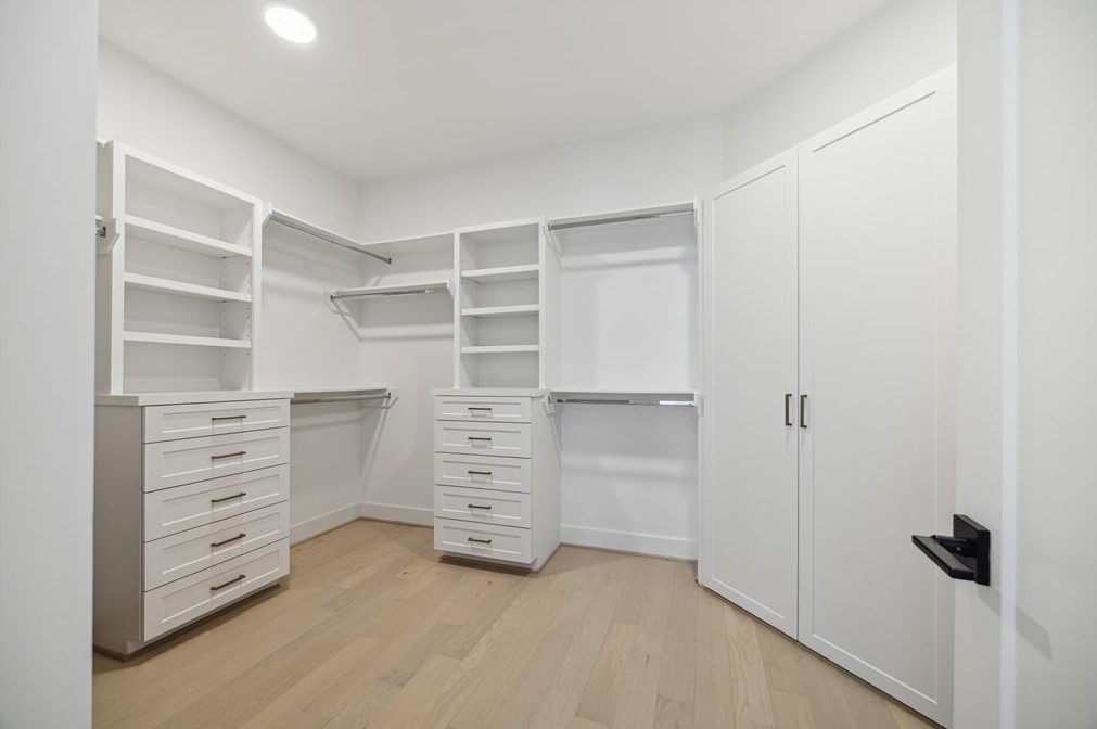 1808 Hazard St, Houston TX 77019-5720 exterior