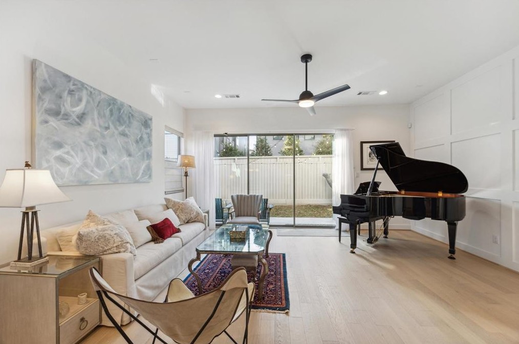 1808 Hazard St, Houston TX 77019-5720 exterior